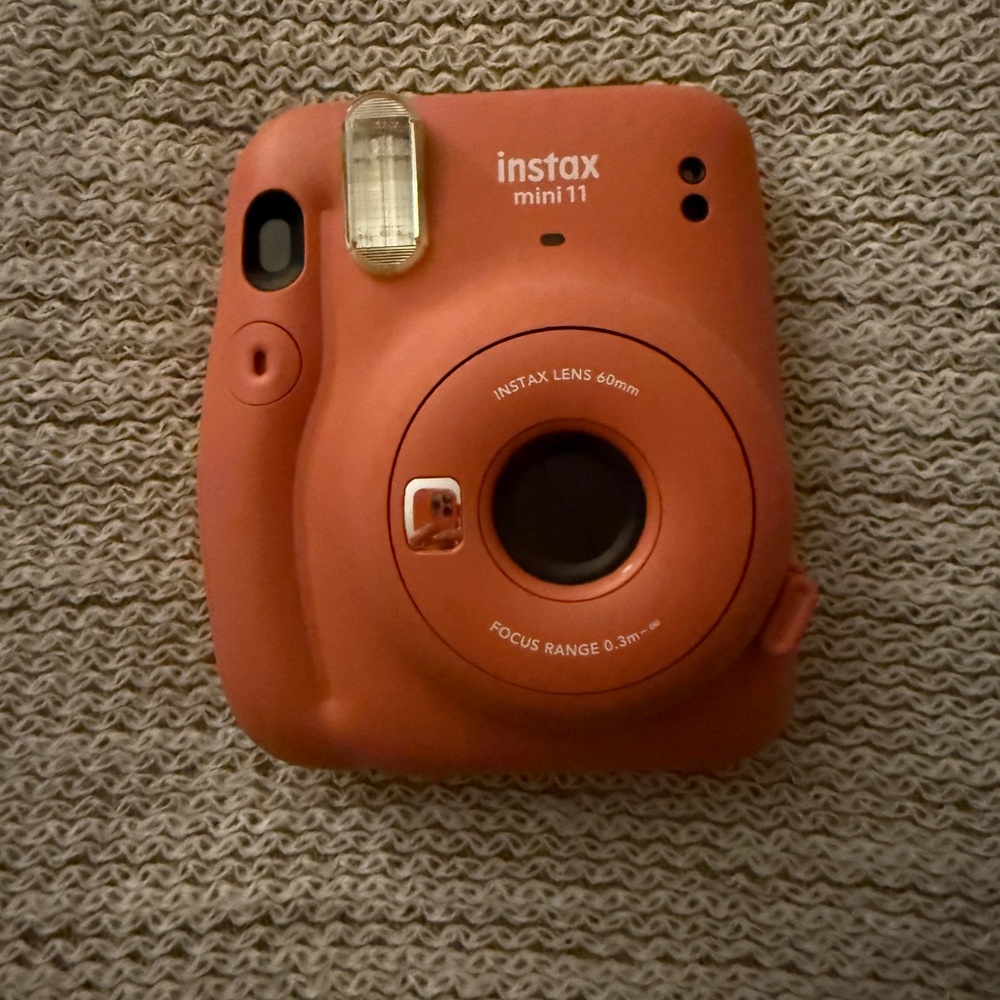 Instax Mini 11 Instant Camera